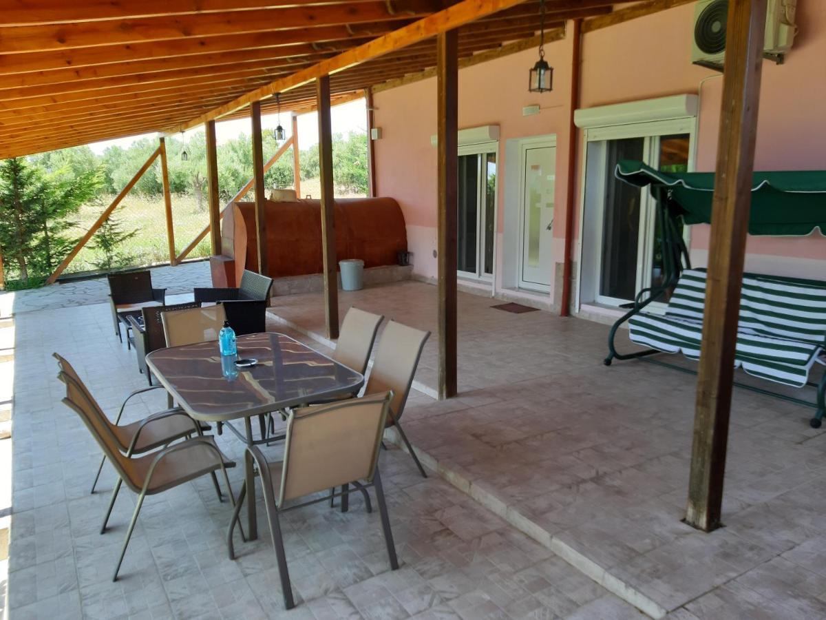 Maria Lemoni Swimming Pool Apartment ネア・スキオニ エクステリア 写真