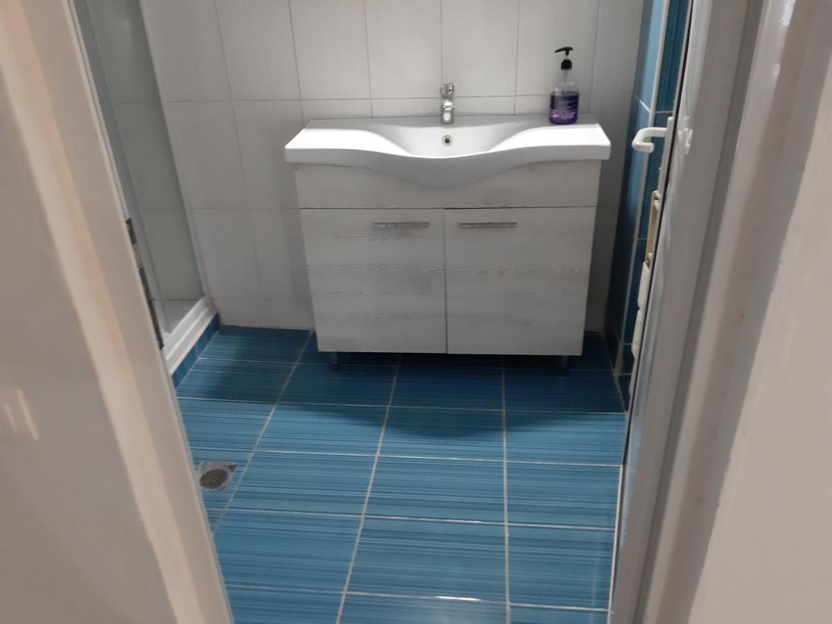 Maria Lemoni Swimming Pool Apartment ネア・スキオニ エクステリア 写真