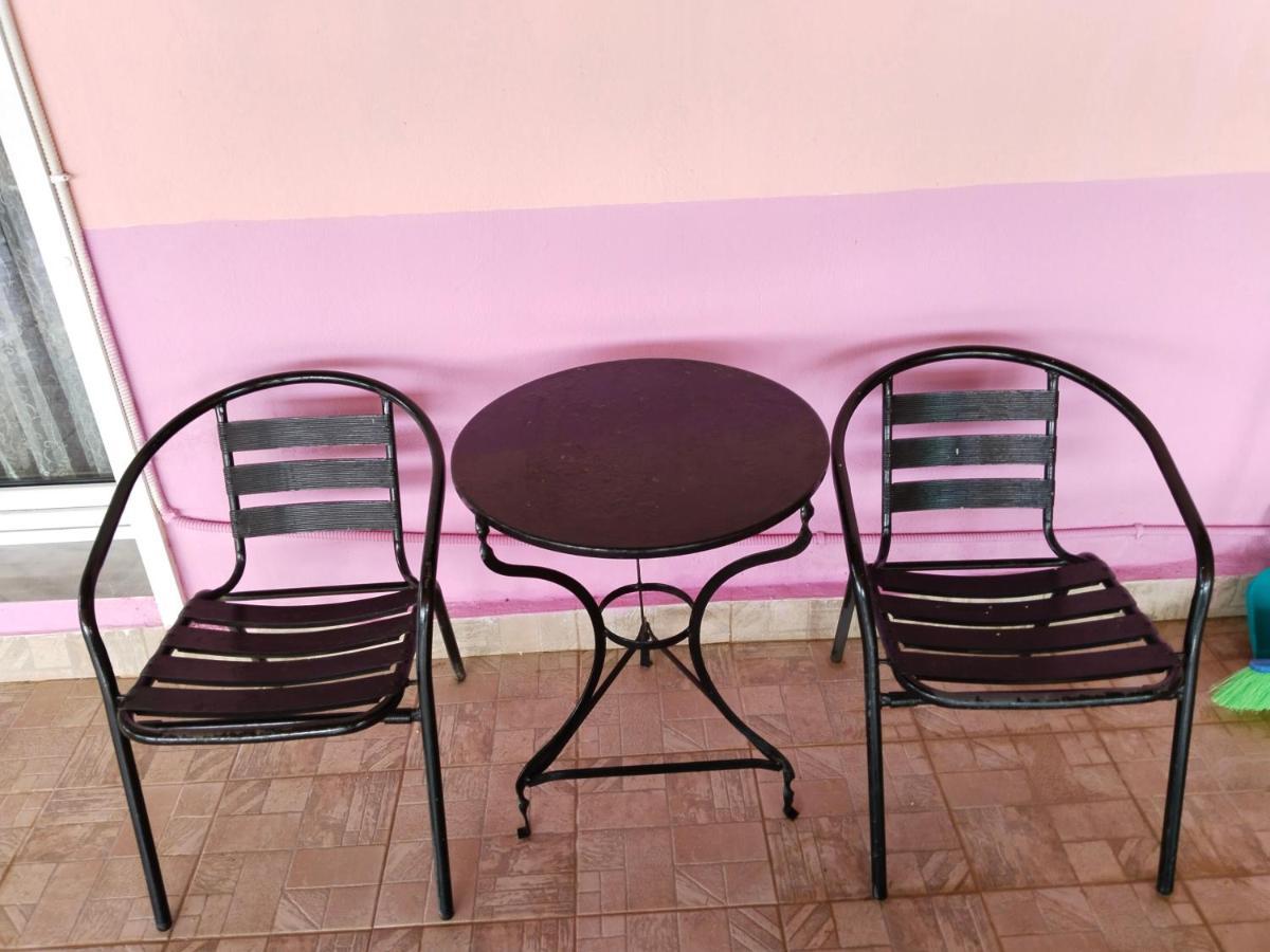 Maria Lemoni Swimming Pool Apartment ネア・スキオニ エクステリア 写真