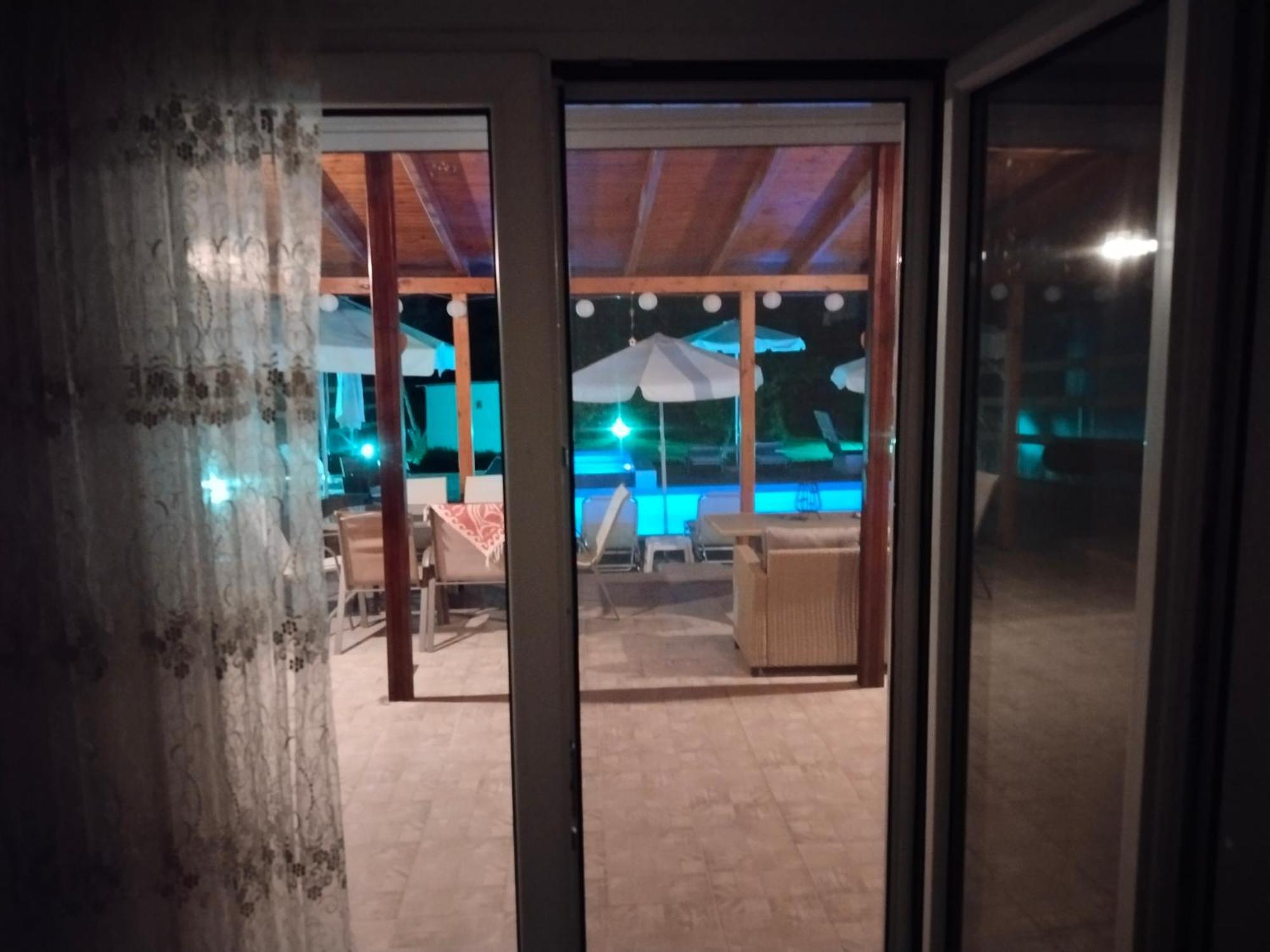 Maria Lemoni Swimming Pool Apartment ネア・スキオニ エクステリア 写真
